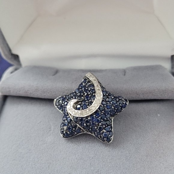 Pendant - Picture 1 of 4